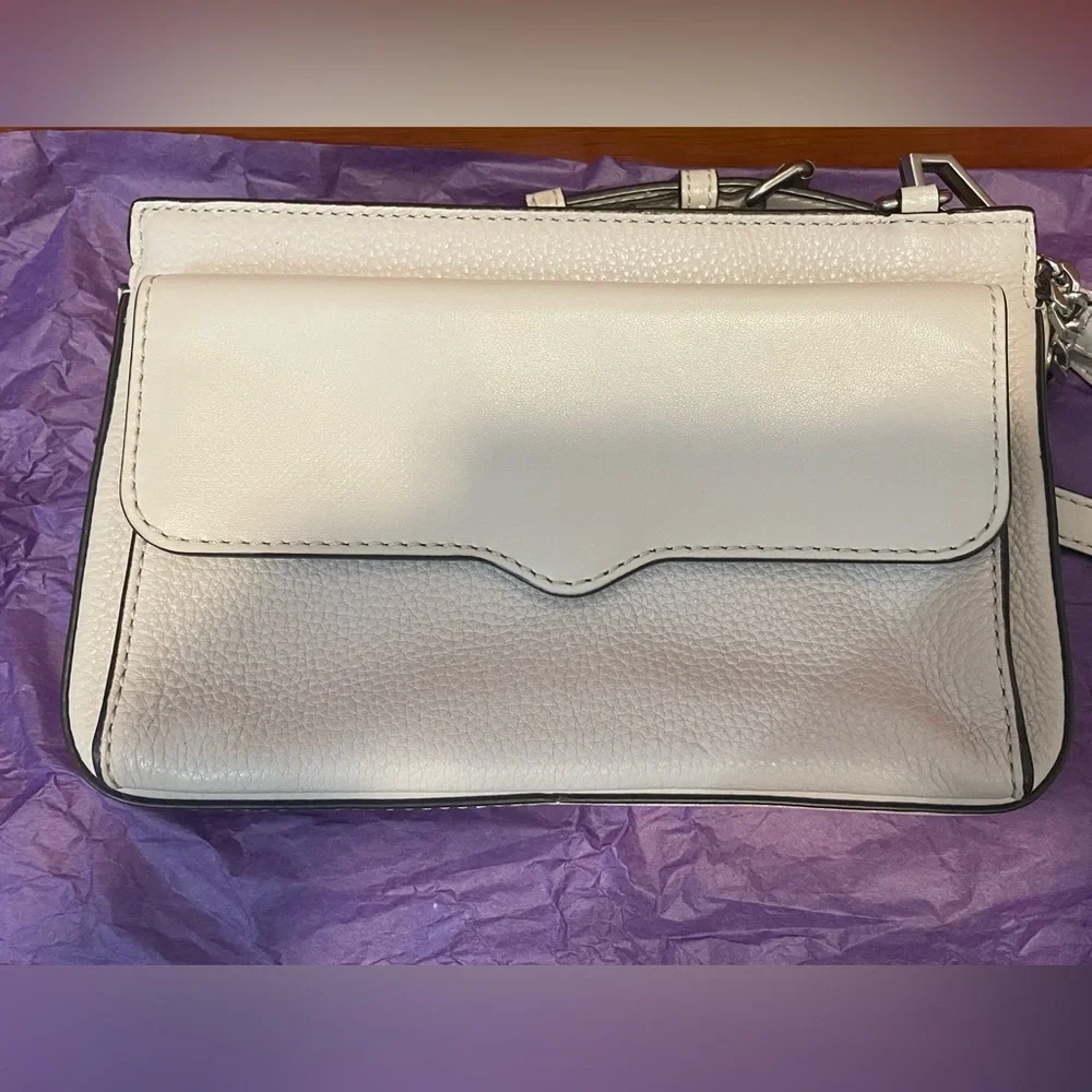 Rebecca Minkoff  Crossbody With Adjustable  Strap EXCELLENT CONDITION - Picture 5 of 13